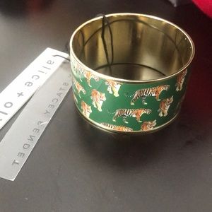 Brand new Alice and Olivia tiger bracelet